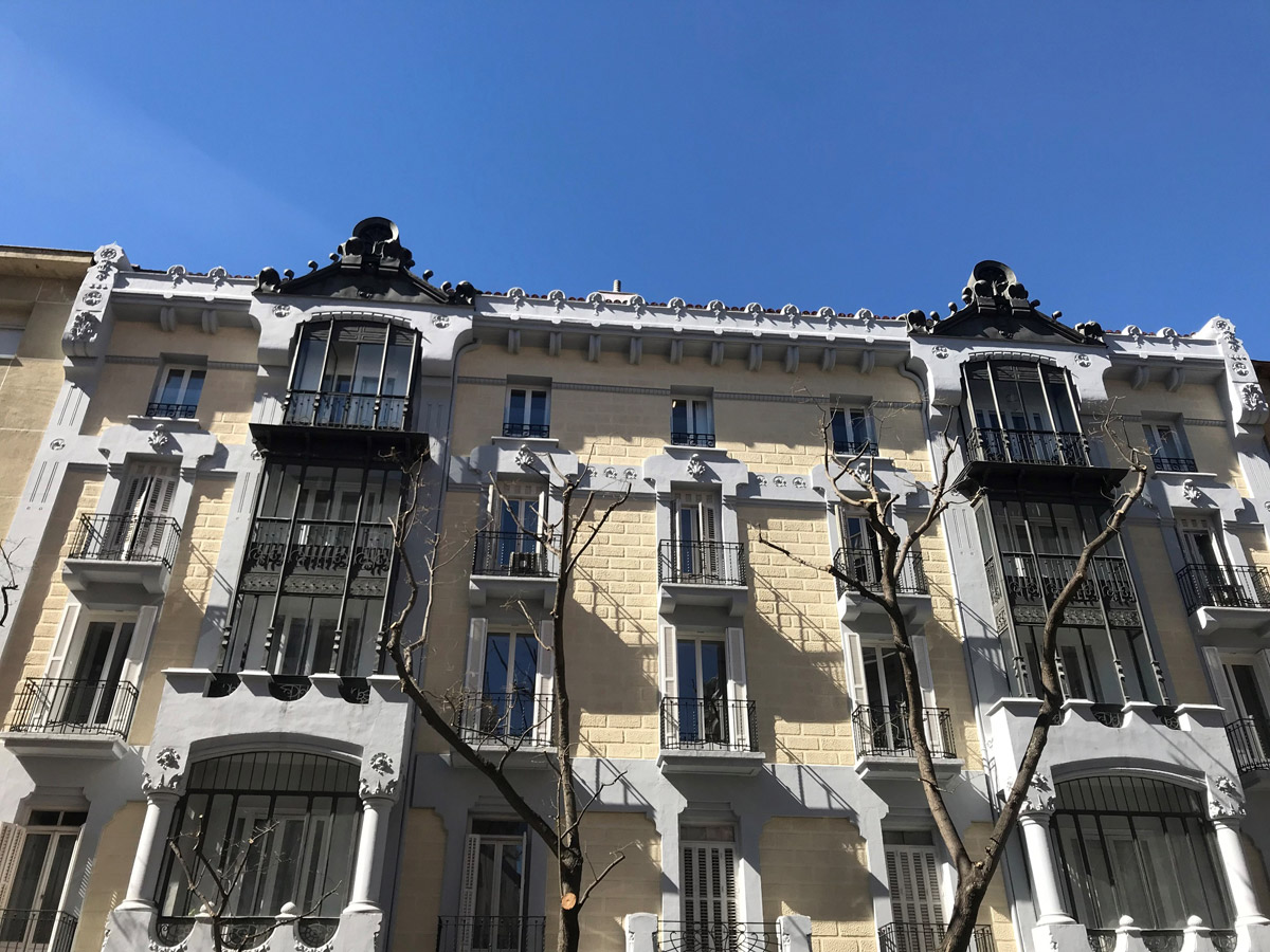 Stately Flat in one of the most beautiful buildings on Salamanca district on Lagasca